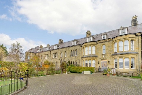 View Full Details for Lochiel House, 5 St. Matthews Terrace, Leyburn