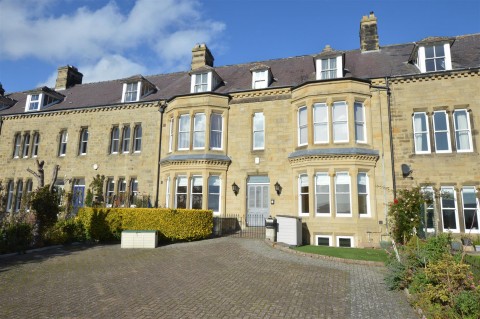 View Full Details for Apartment 2, 5 St Matthews Terrace, Leyburn