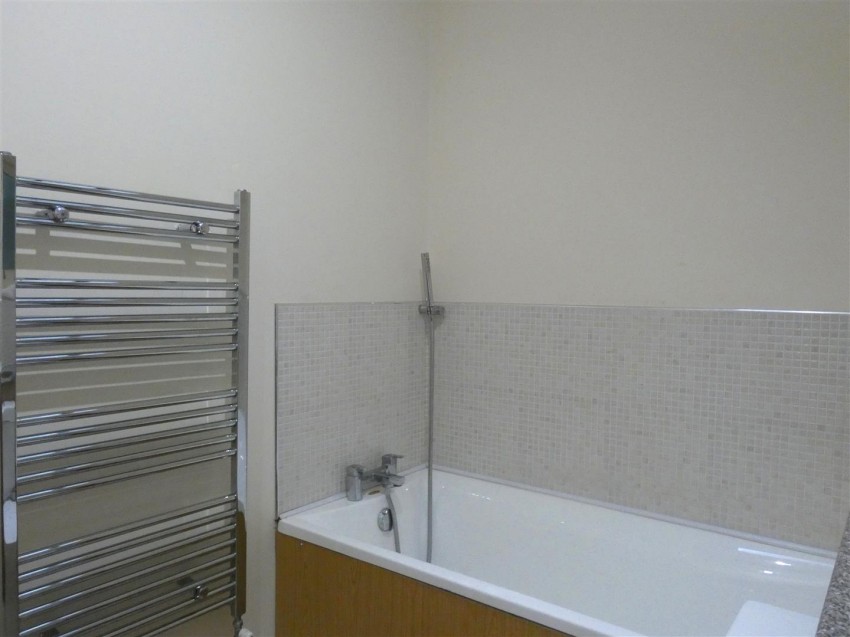 Images for 2 Oak House Yard, Bedale