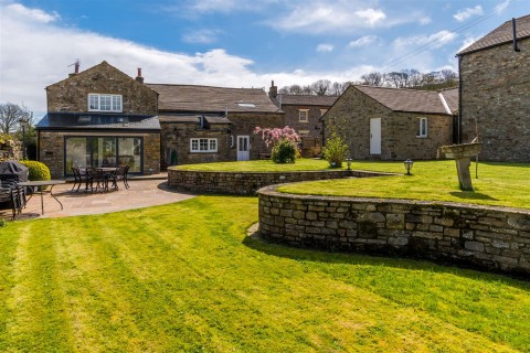 View Full Details for Chatsworth Cottage, Kaygram, West Witton