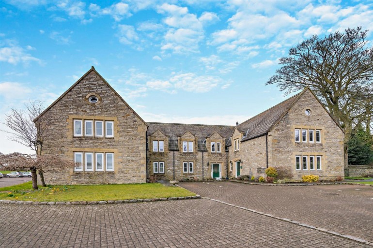Manor Court, Moor Road, Leyburn