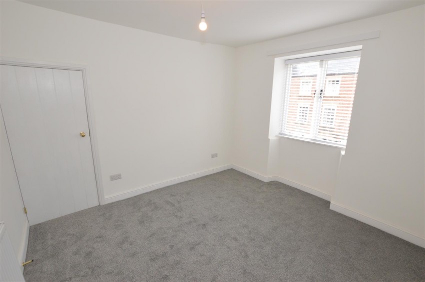 Images for 42 Bargate, Richmond