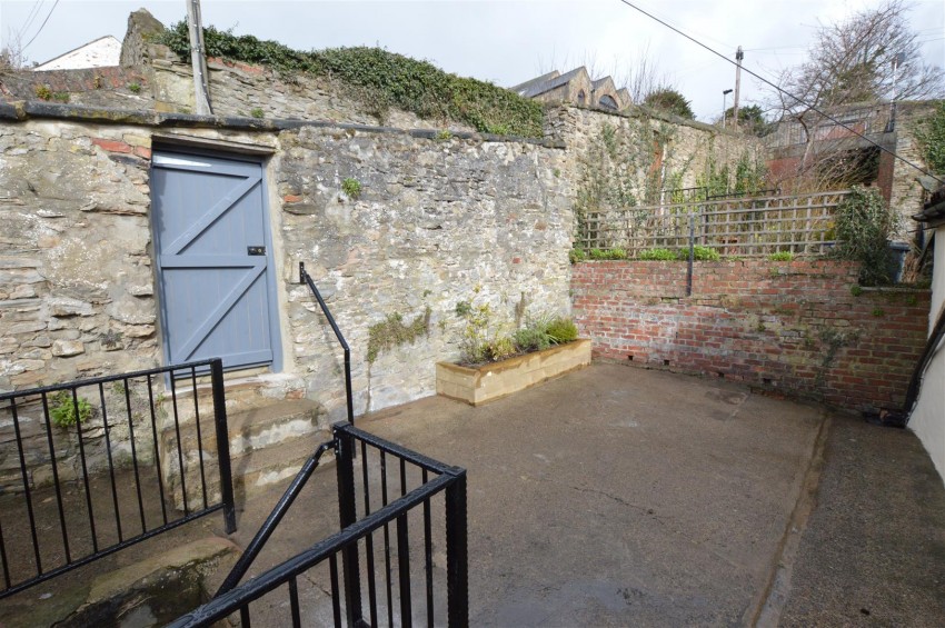 Images for 42 Bargate, Richmond