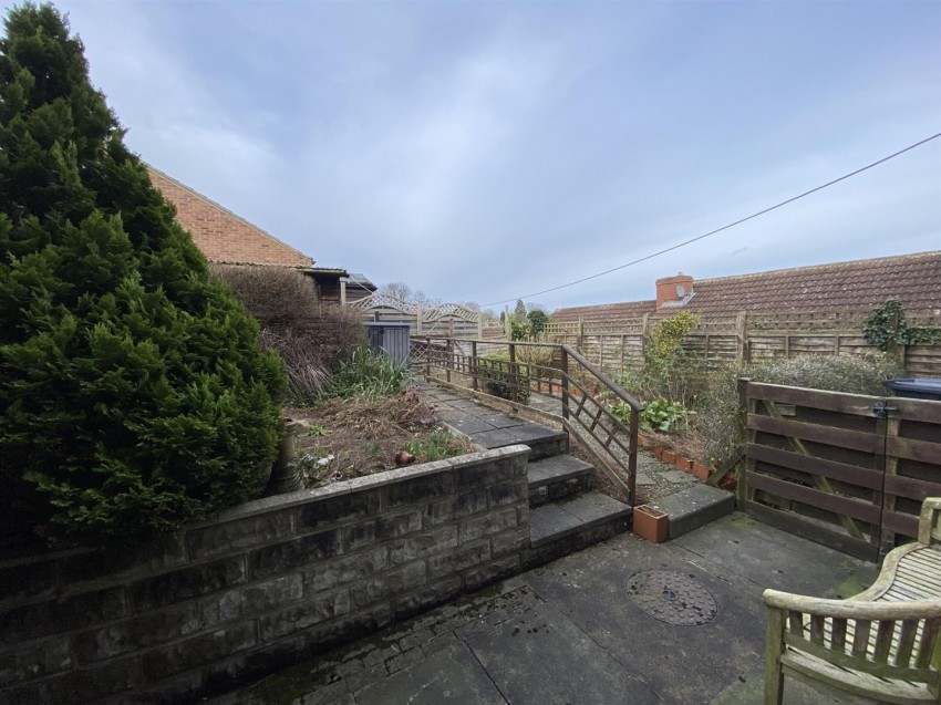 Images for Queen Annes Drive, Bedale