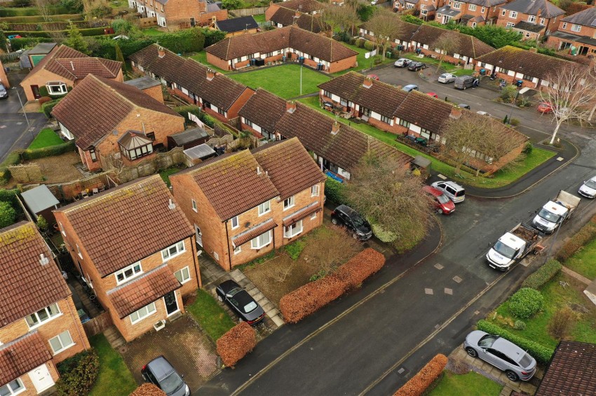 Images for Queen Annes Drive, Bedale