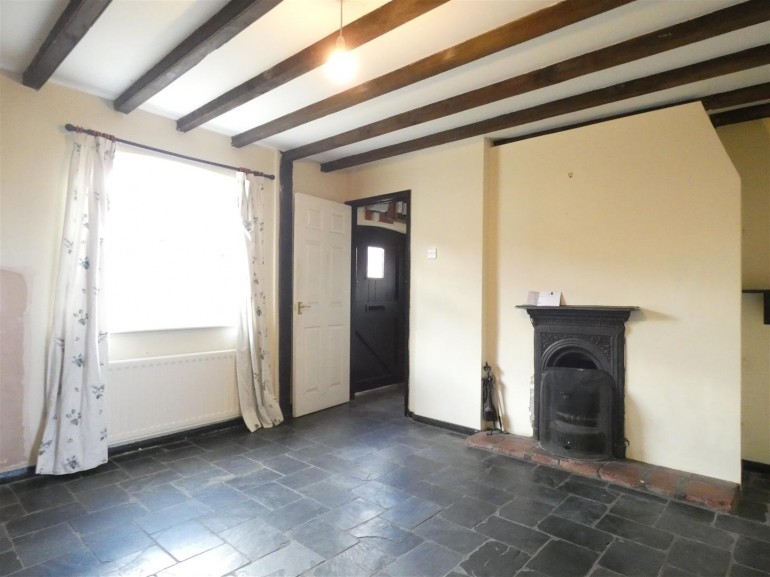 6 Mews Cottage, Green Dragon Yard, Bedale