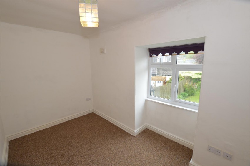 Images for 2A Sycamore Avenue, Richmond