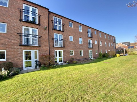 View Full Details for 31 Greendale Court, Bedale