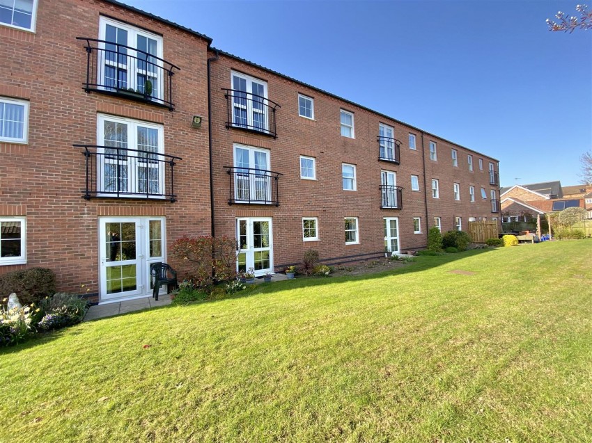 Images for 31 Greendale Court, Bedale