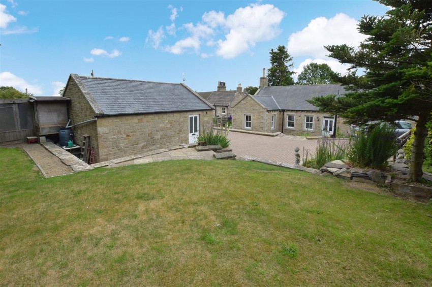 Images for Thornborough Lodge, Moor Road, Leyburn