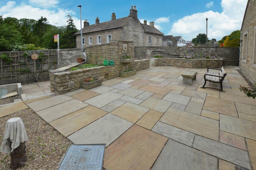 Images for Thornborough Lodge, Moor Road, Leyburn