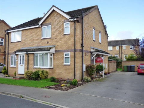 View Full Details for 15 Beresford Close, Bedale