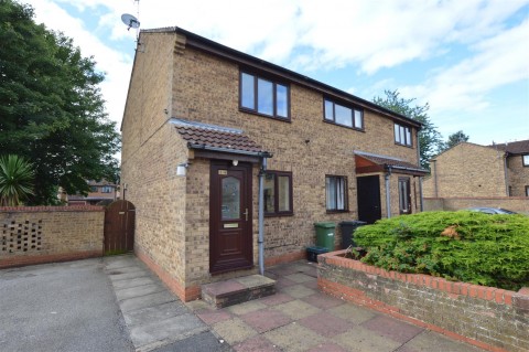 View Full Details for 14 Brompton Court, Brompton-on-Swale