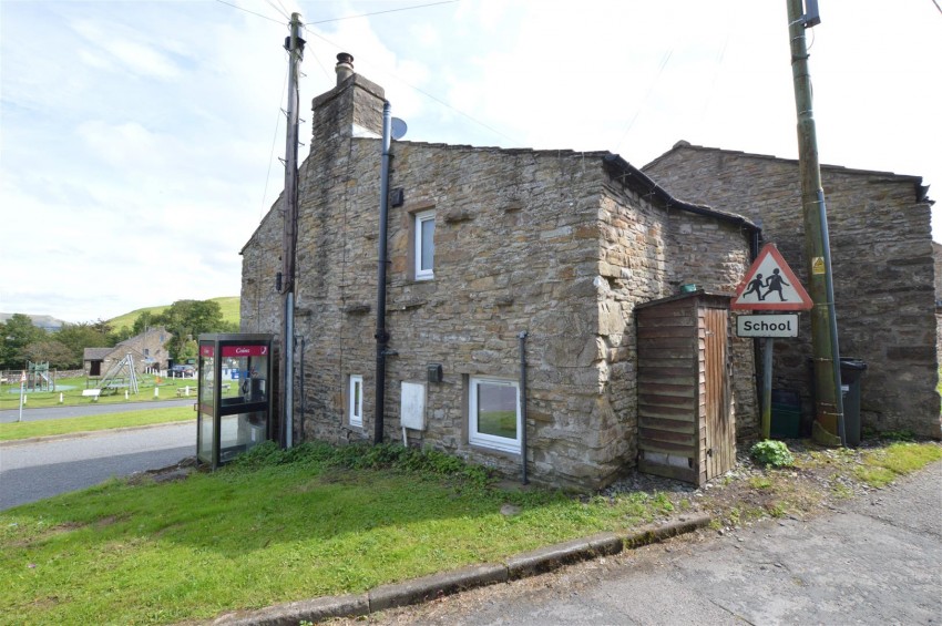 Images for Corner Cottage, Bainbridge, Wensleydale