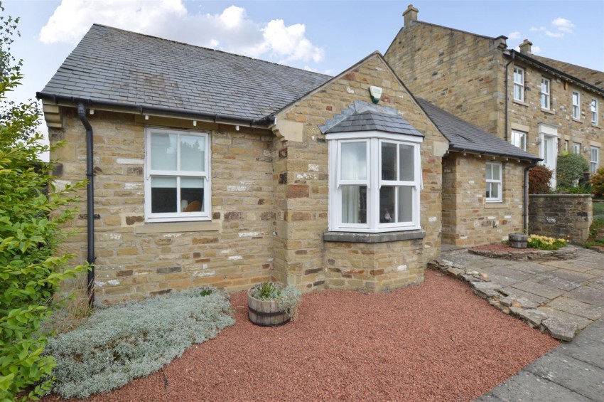 Images for 8 Barrack View, Richmond