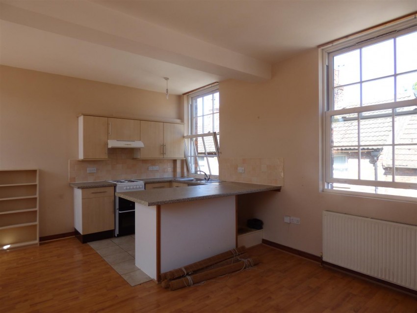 Images for 8 Emgate, Bedale
