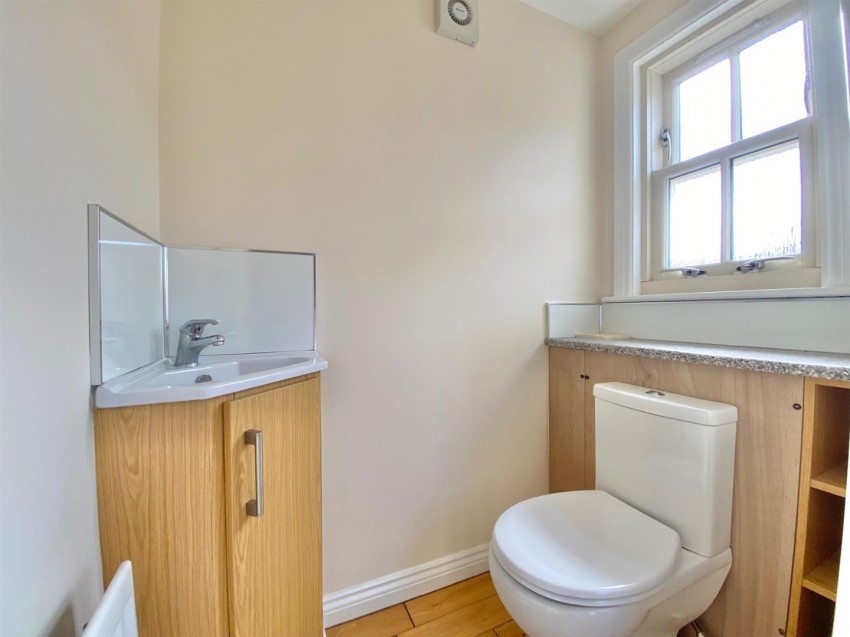 Images for 2 Oak House Yard, Bedale