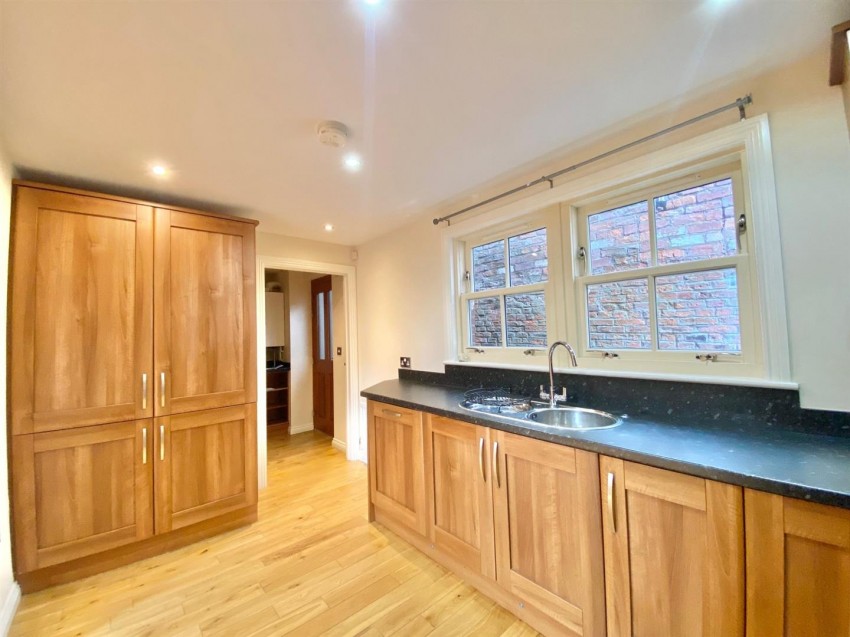 Images for 2 Oak House Yard, Bedale