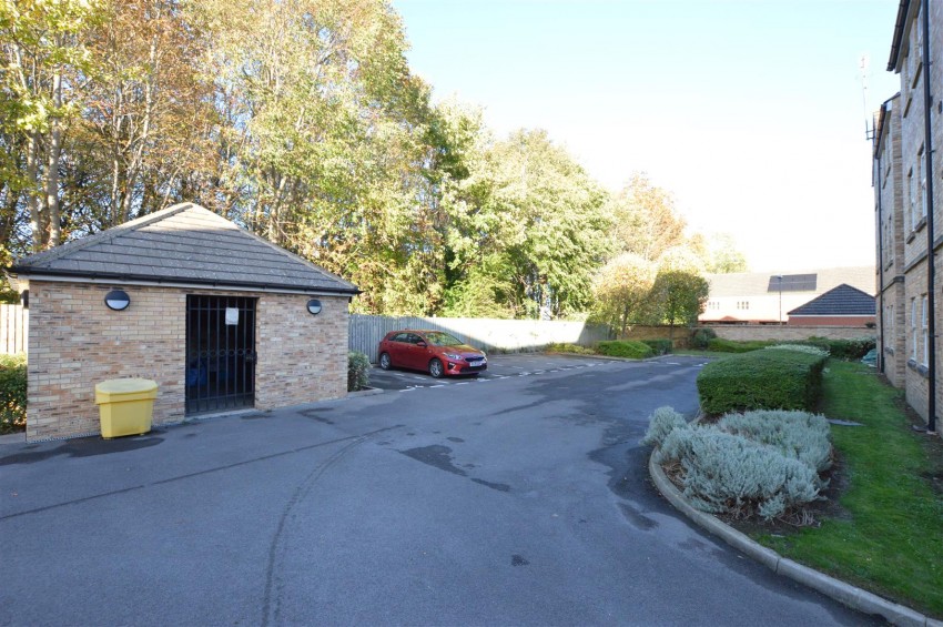 Images for 18 Horseshoe Close, Catterick Garrison