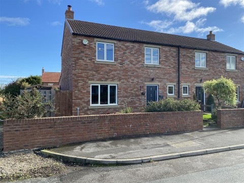 View Full Details for 16B Low Street
