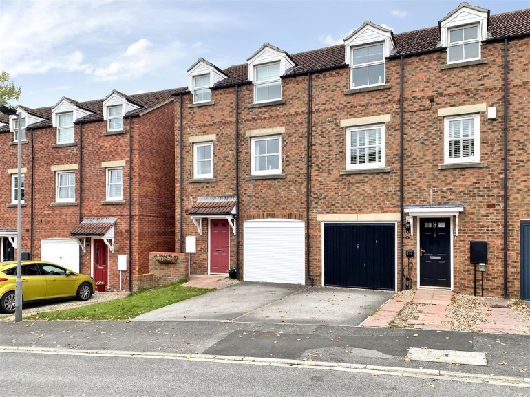 Ascough Wynd, Aiskew