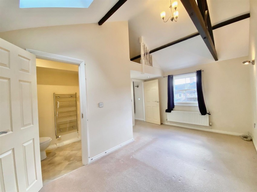 Images for 2 Oak House Yard, Bedale