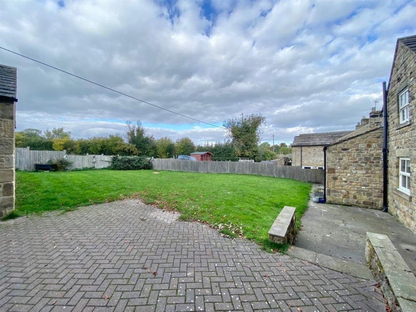 Images for The Blacksmith, Fearby, Masham