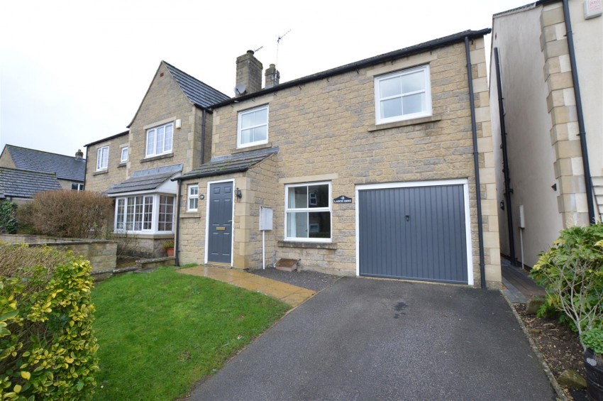 Images for 129 Dale Grove, Leyburn
