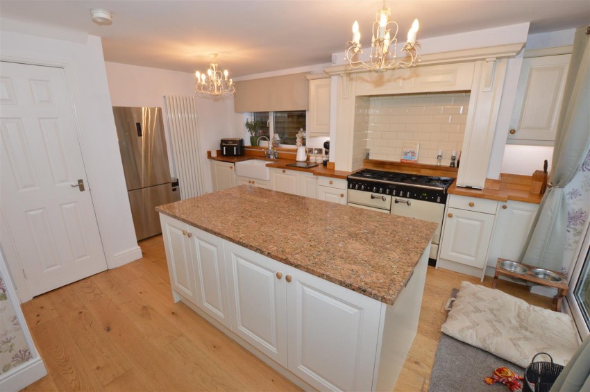 Images for Pinder Close, Richmond