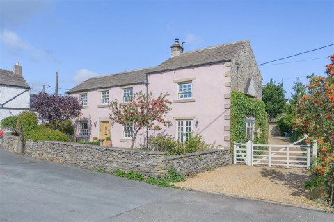 View Full Details for Ivy Cottage, Harmby, Nr Leyburn