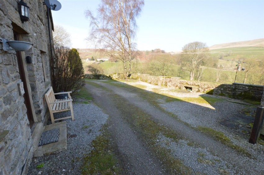 Images for 2 Swallowholm Cottages, Arkengarthdale