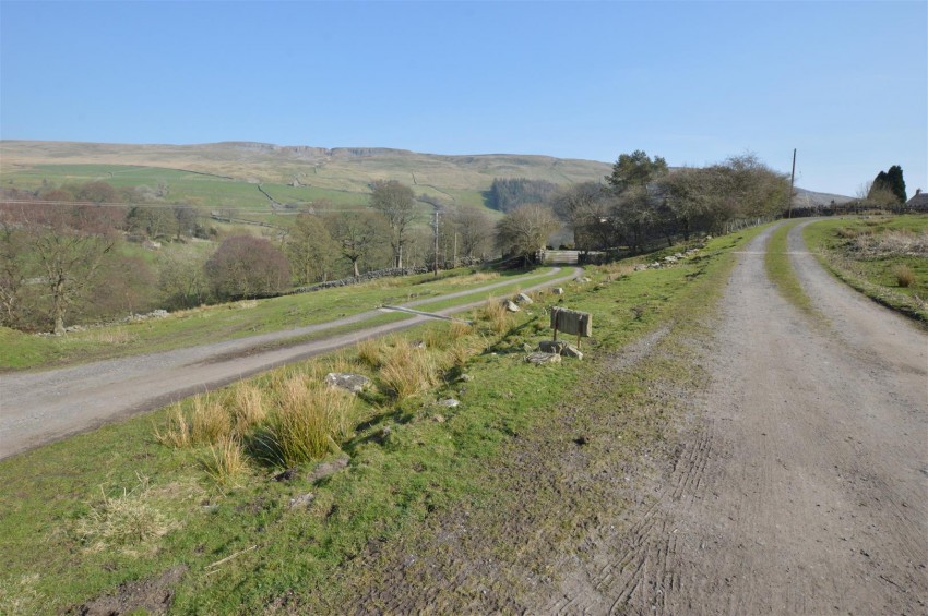 Images for 2 Swallowholm Cottages, Arkengarthdale