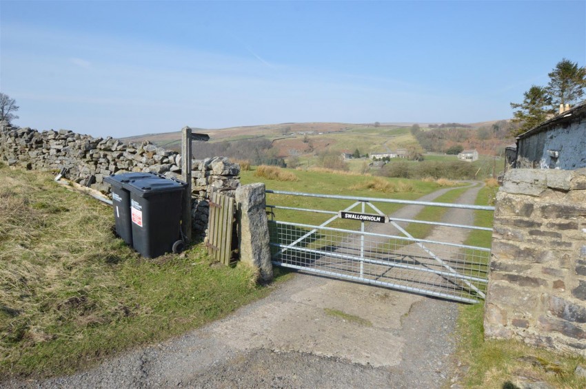 Images for 2 Swallowholm Cottages, Arkengarthdale