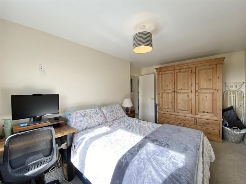 Images for Queen Annes Drive, Bedale