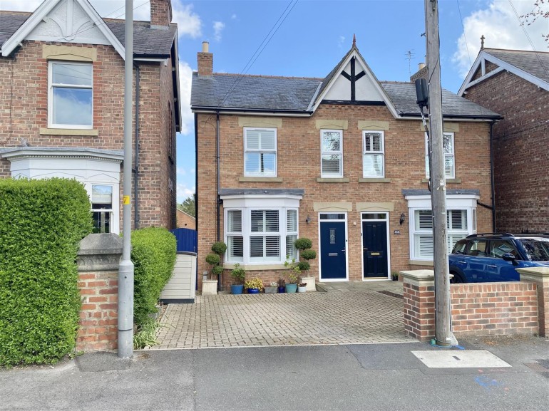 South End, Bedale