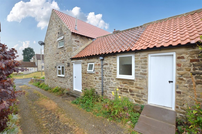 Images for Dale Cottage, 41 Richmond Road, Skeeby